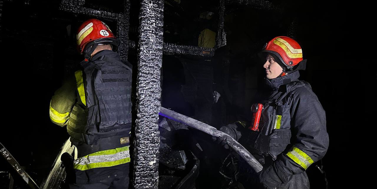 В Одесской области ударные беспилотники споровоцировали пожар на территории базы отдыха