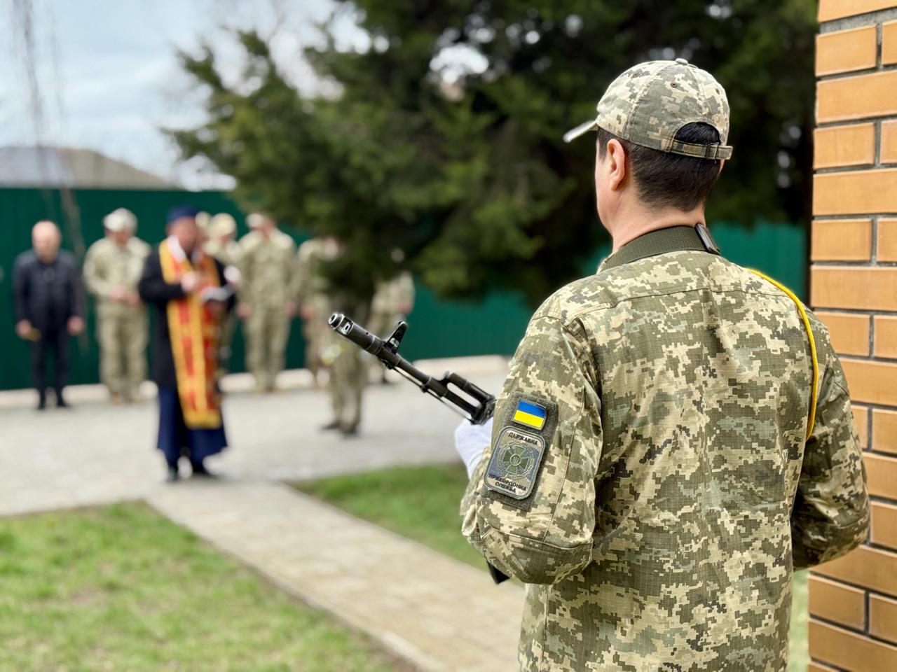 На Одещині вшанували пам’ять 13 прикордонників, загиблих в авіакатастрофі