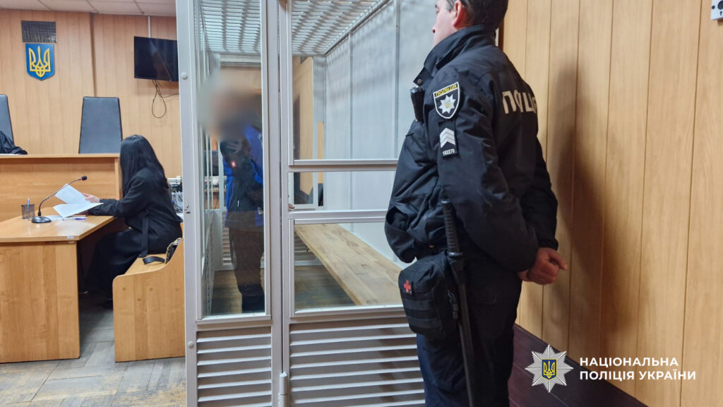 В Одесской области задержали группу военных с партией оружия на продажу более чем на 1,5 миллиона гривен В Одесской области задержали группу военных с партией оружия на продажу более чем на 1,5 миллиона гривен