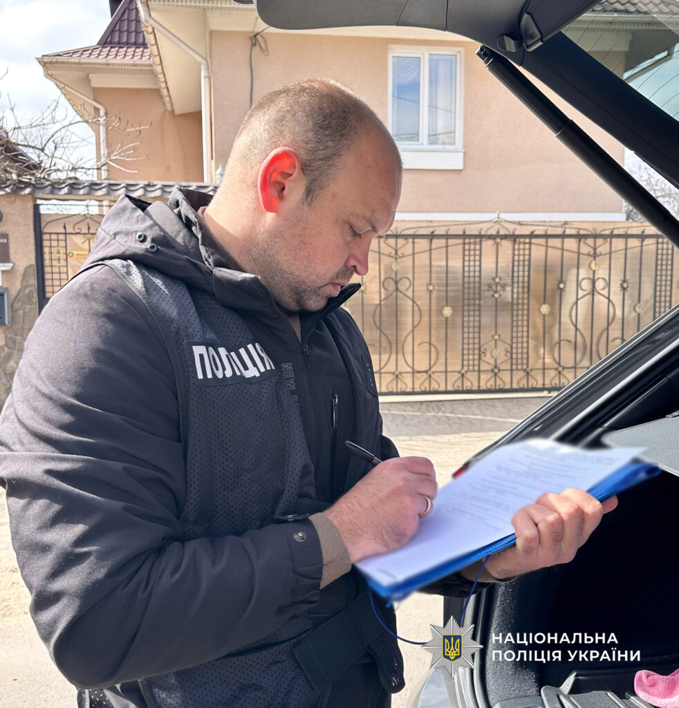 Обманывали военных на «продаже» элитных авто: в Одесской области задержали группу мошенников