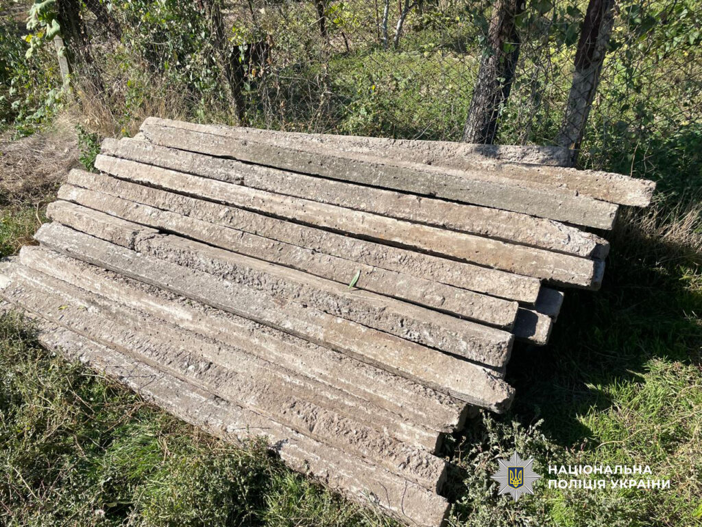 Напав з ножем на чоловіка та здійснив серію крадіжок: суд виніс вирок жителю Одещини Напав з ножем на чоловіка та здійснив серію крадіжок: суд виніс вирок жителю Одещини