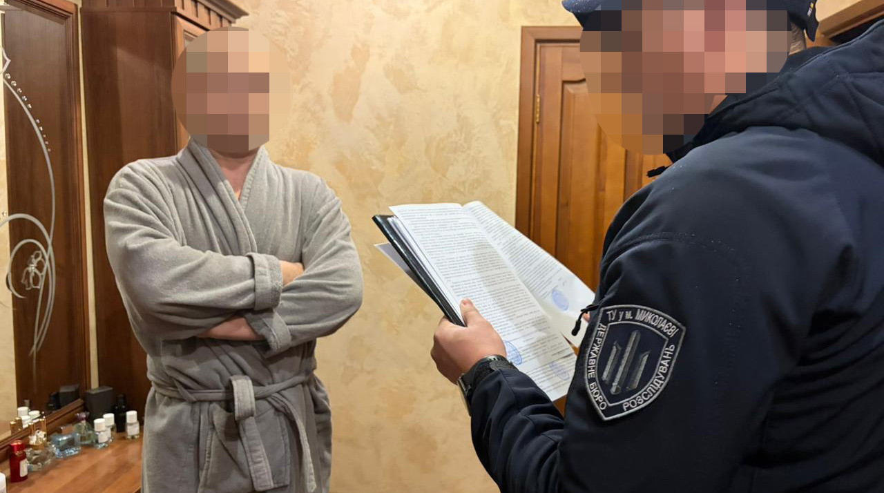 В Одесской области будут судить чиновника за обещание «решить» земельные вопросы за 25 тысяч долларов В Одесской области будут судить чиновника за обещание «решить» земельные вопросы за 25 тысяч долларов