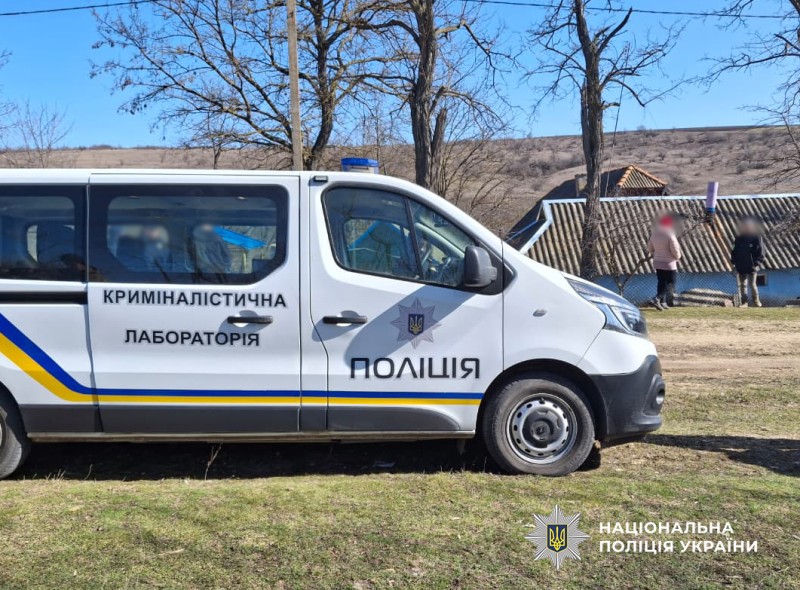 Мешканець Одещині вистрелив у собаку з цуценятами Мешканець Одещині вистрелив у собаку з цуценятами