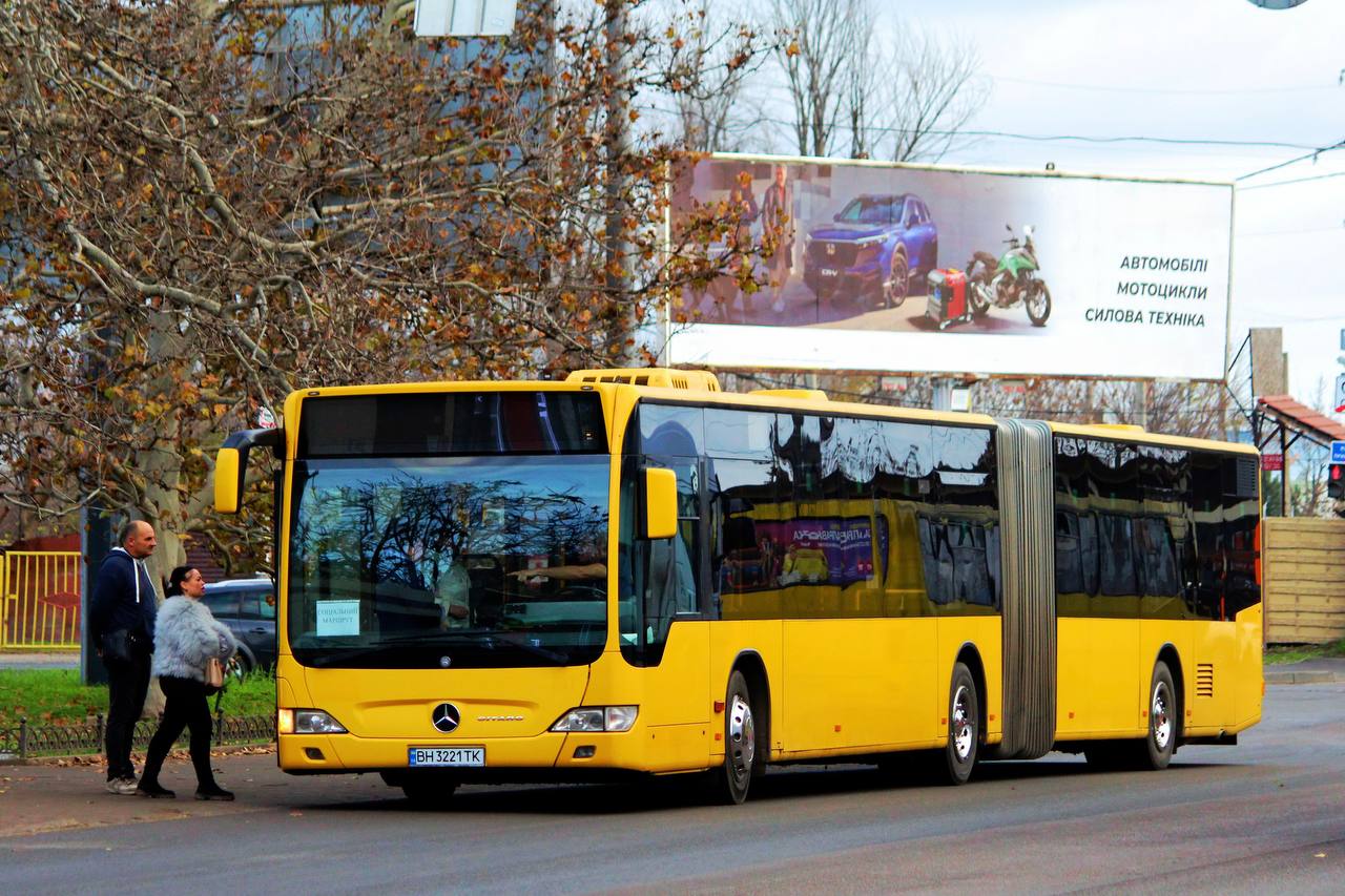 В Одессе продолжают курсировать бесплатные автобусы: расписание отправлений по будням