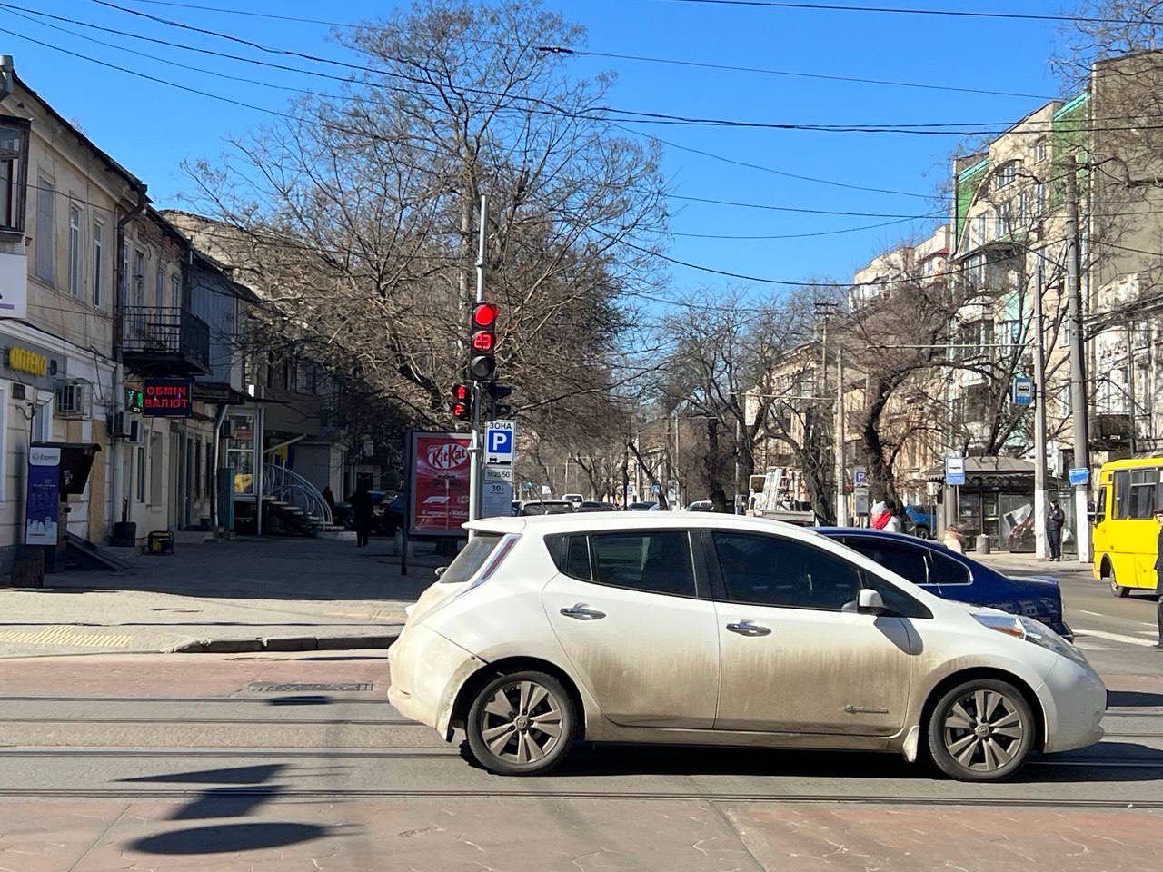 В центре Одессы возобновили работу светофоров на трех оживленных перекрестках
