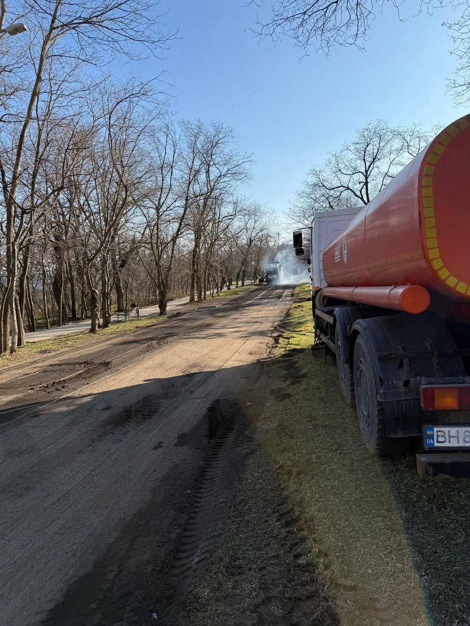 В Одессе начали ремонт Трассы здоровья