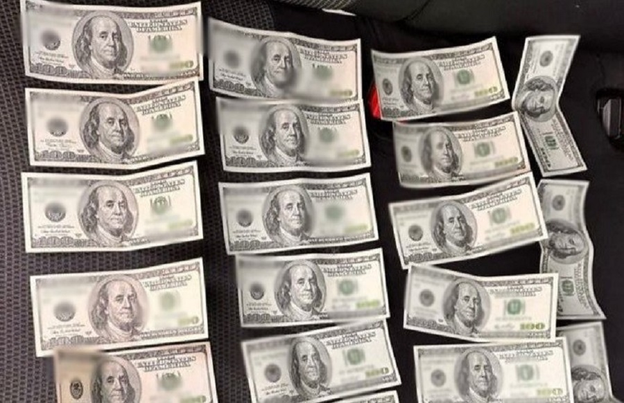 2000 долларов за выезд родственника: одессита подозревают в попытке подкупа пограничника