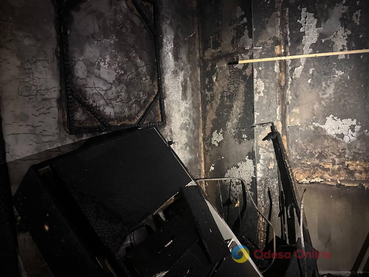 Фото тижня в Одесі: море, перші квіти та наслідки ворожої атаки