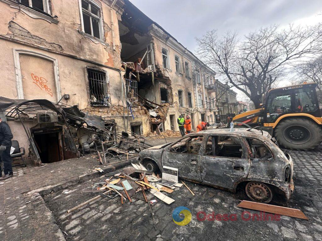 Ночная атака на Одессу в ночь на 19 марта: фотографии последствий и свидетельства очевидцев