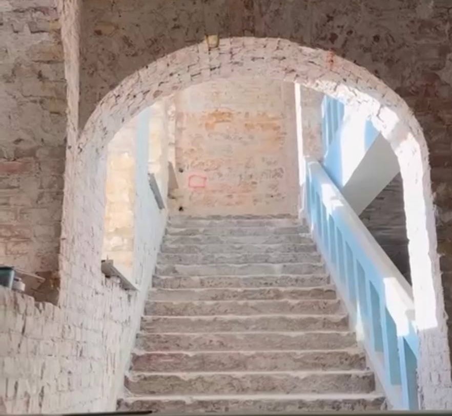 В Одесі триває відновлення гімназії №107 В Одесі триває відновлення гімназії №107