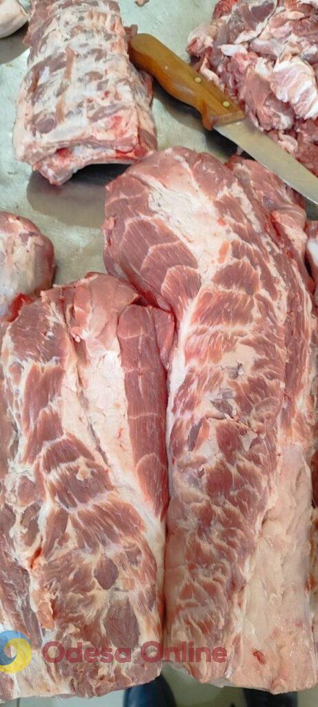 Редиска, лопатка и груша: субботние цены на одесском «Привозе»