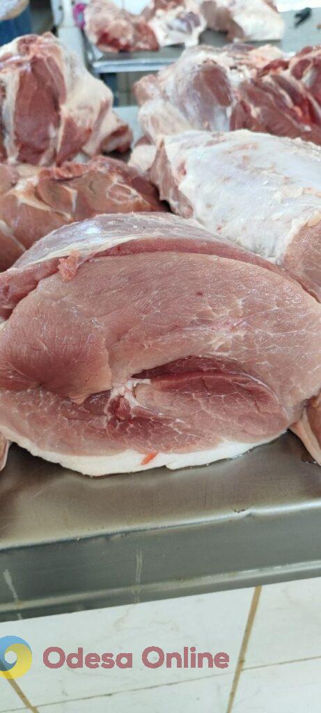 Редиска, лопатка и груша: субботние цены на одесском «Привозе»