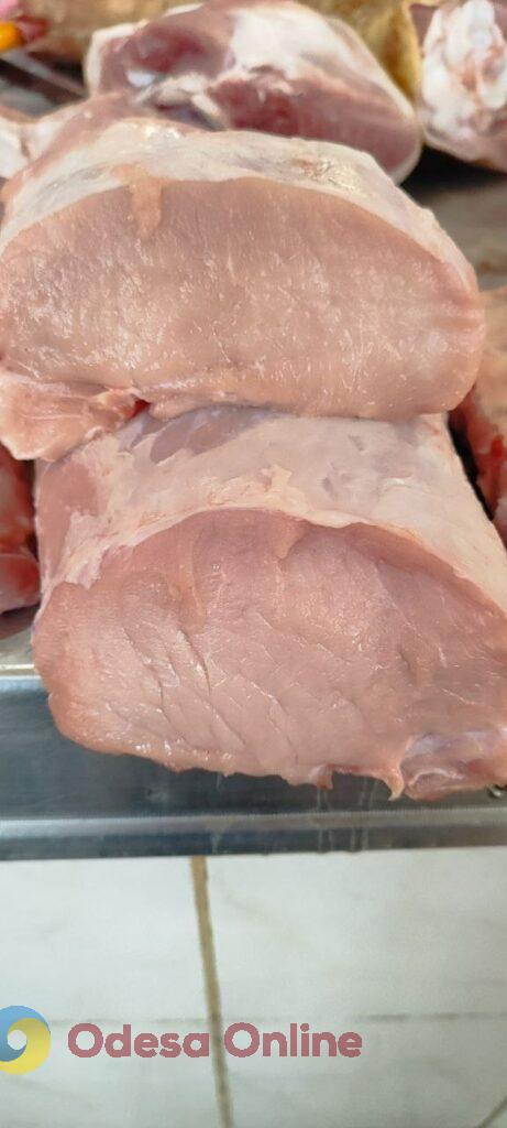 Редиска, лопатка и груша: субботние цены на одесском «Привозе»