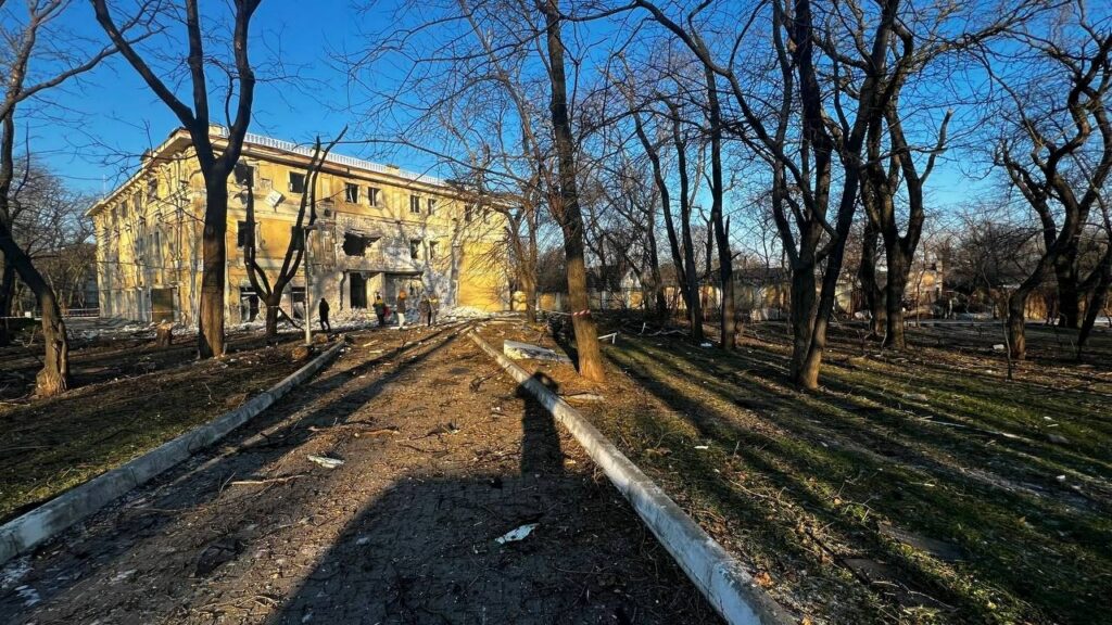 Засмічення парку після обстрілу: сума екологічних збитків в Одесі сягнула двох мільярдів гривень