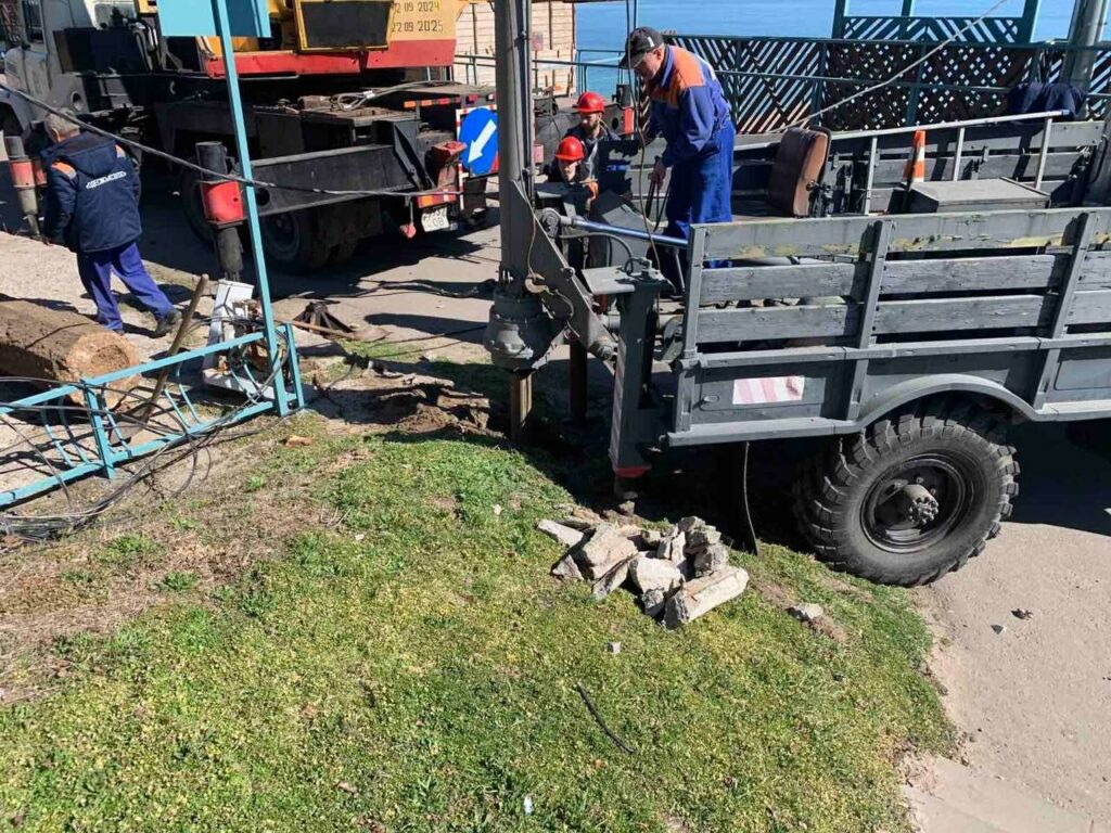 В Одессе на 13-й станции Фонтана восстановили сети уличного освещения