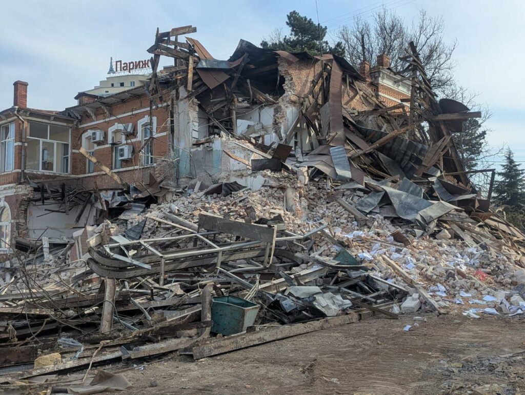 Фото недели в Одессе: весна, стрельба, война и возвращение трамваев Фото недели в Одессе: весна, стрельба, война и возвращение трамваев