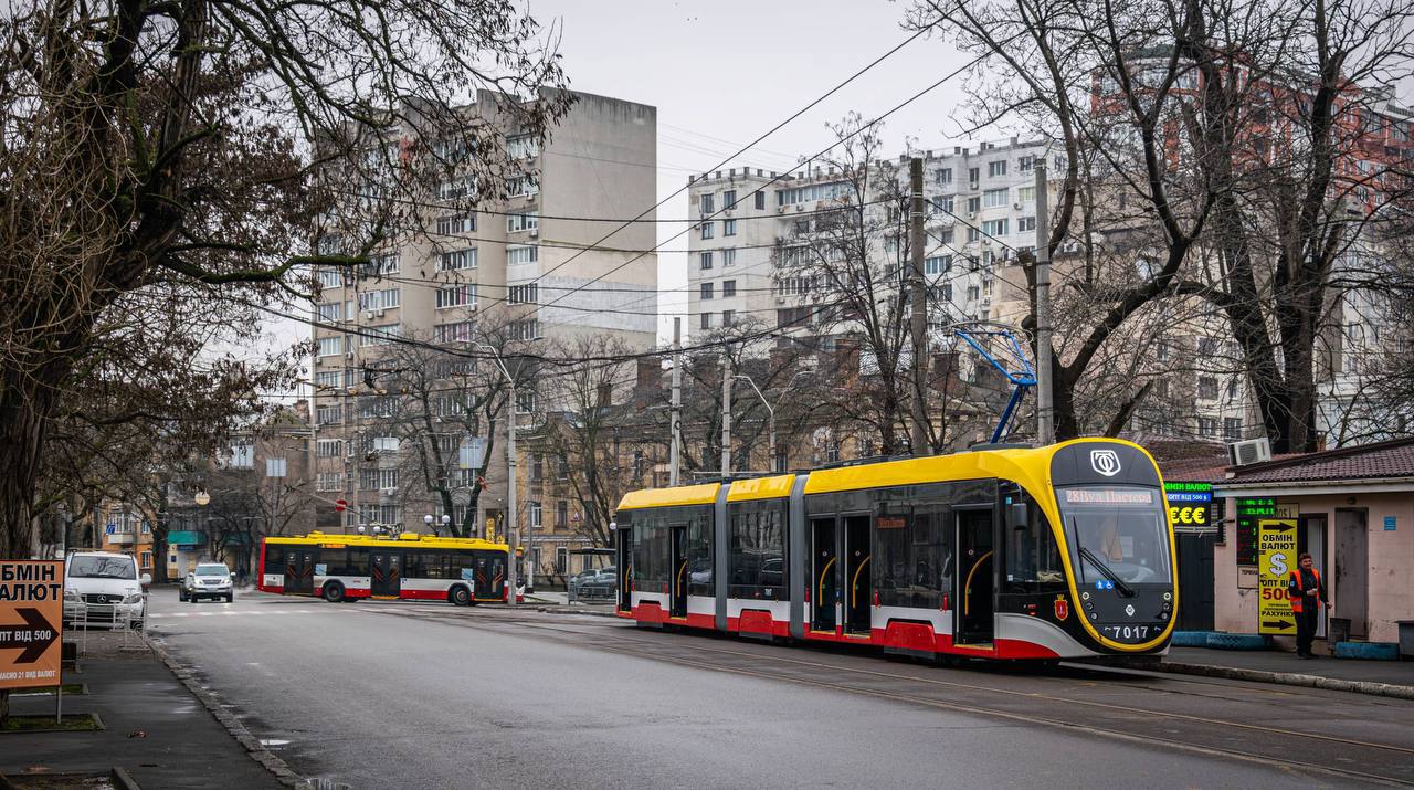 В Одесі у тестовому режимі на маршрути вийшли трамваї та тролейбуси