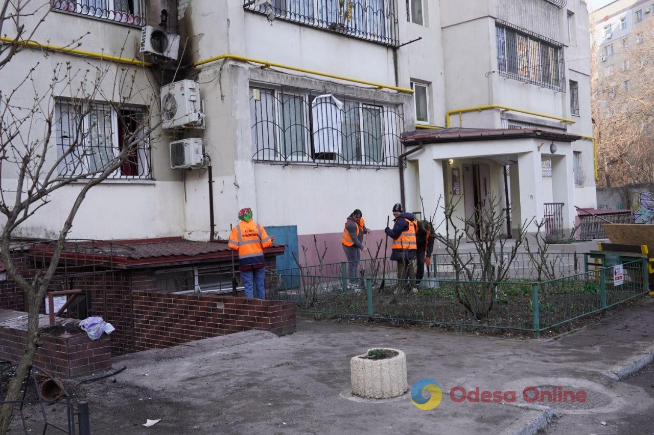 Более 500 поврежденных квартир: как Одесса приходит в себя после обстрела