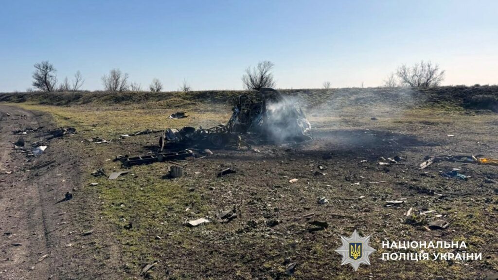 В Херсонской области из-за обстрелов два человека погибли и еще 20 получили травмы