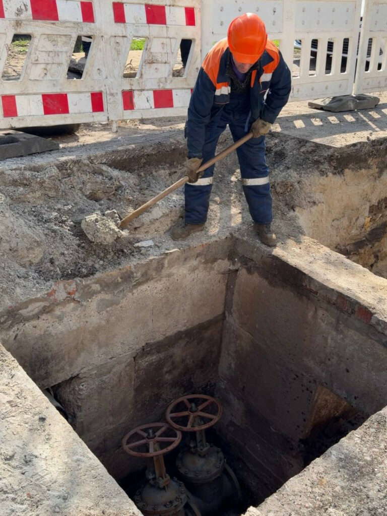 Підготовка до зими: в Одесі замінили понад кілометр тепломереж Подготовка к зиме: в Одессе заменили более километра теплосетей