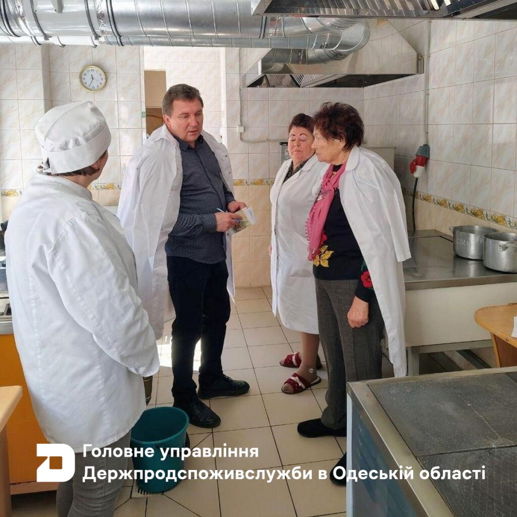 На Одещині перевірили якість харчування в школах та дитсадках