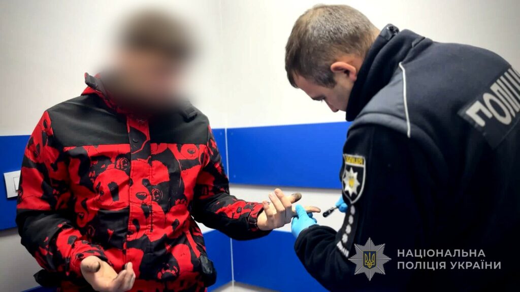 Викрадення та сексуальна експлуатація: в Одесі перед судом постануть троє зловмисників