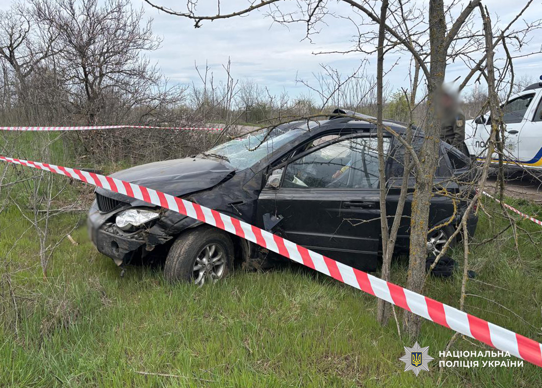 В Одесской области нетрезвый мужчина угнал машину и угрожал людям пистолетом В Одесской области нетрезвый мужчина угнал машину и угрожал людям пистолетом