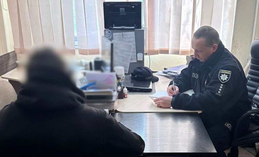 Одесит погрожував підірвати себе гранатою і отримав адмінпротокол Одесит погрожував підірвати себе гранатою і отримав адмінпротокол