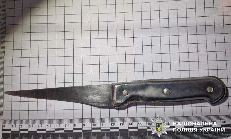 Підрізав дружину та заклеїв рану пластиром: житель Одещини постане перед судом