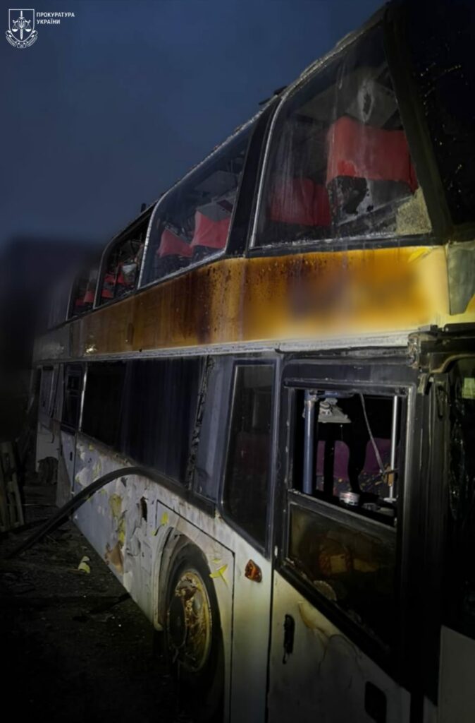 Раненый гражданский и поврежденные дома: прокуратура расследует удар по Одесской области