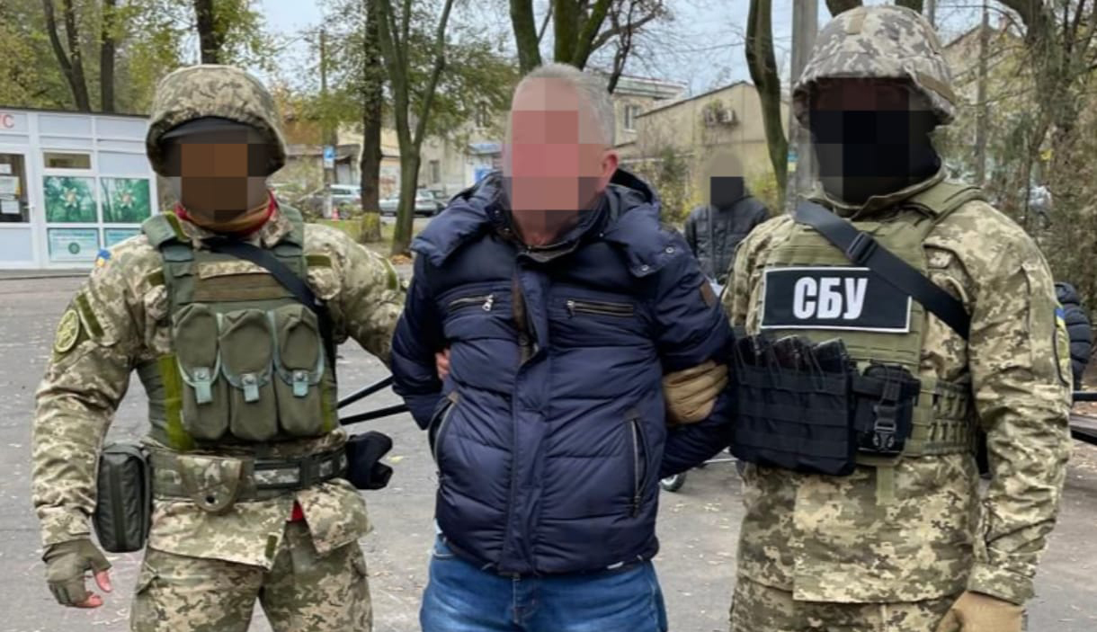 В Одессе мужчину приговорили к 15 годам за передачу данных о Силах обороны В Одессе мужчину приговорили к 15 годам за передачу данных о Силах обороны