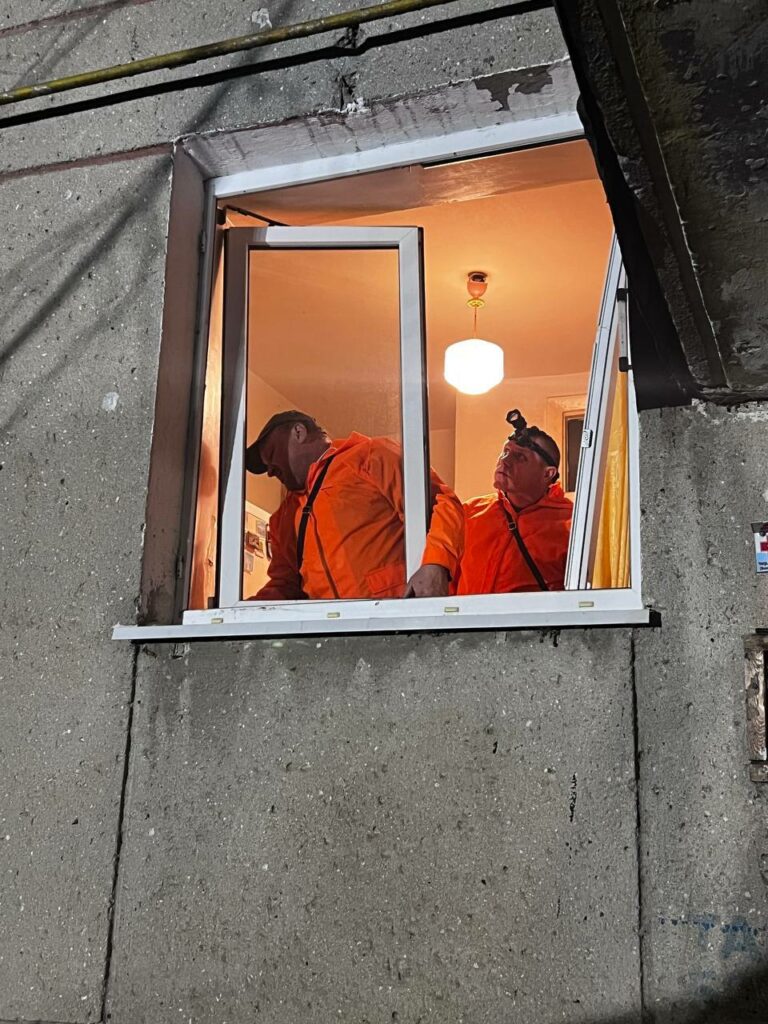 У Хаджибейському районі пошкоджені понад 250 вікон: як Одеса оговтується після нічної атаки В Хаджибейском районе повреждены более 250 окон: как Одесса приходит в себя после ночной атаки