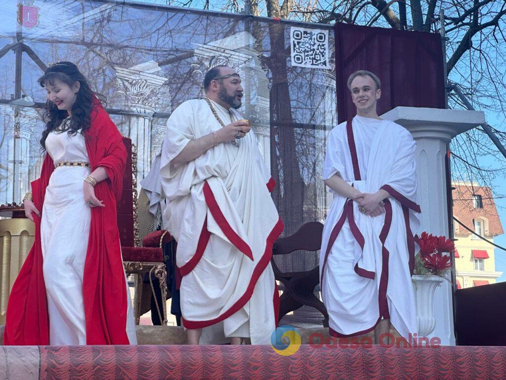 Великодня реконструкція в Одесі: понад 400 акторів оживили біблійні події (фото)
