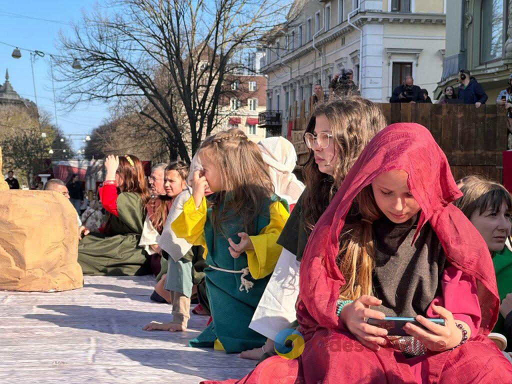 Пасхальная реконструкция в Одессе: более 400 актеров оживили библейские события (фото)