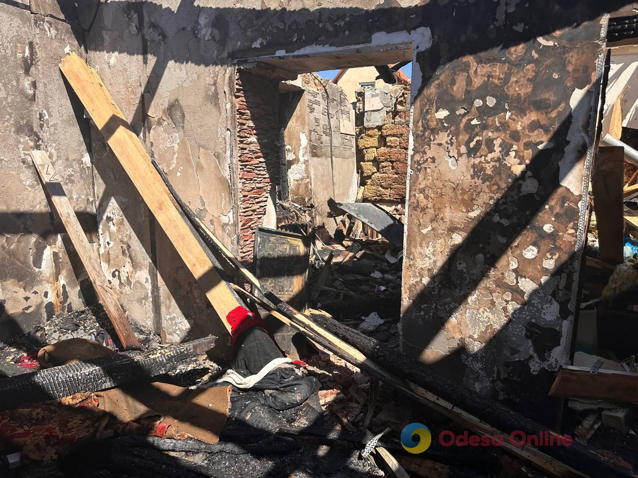 Атака на Одессу в ночь на 6 апреля: свидетельства очевидцев и фотографии последствий