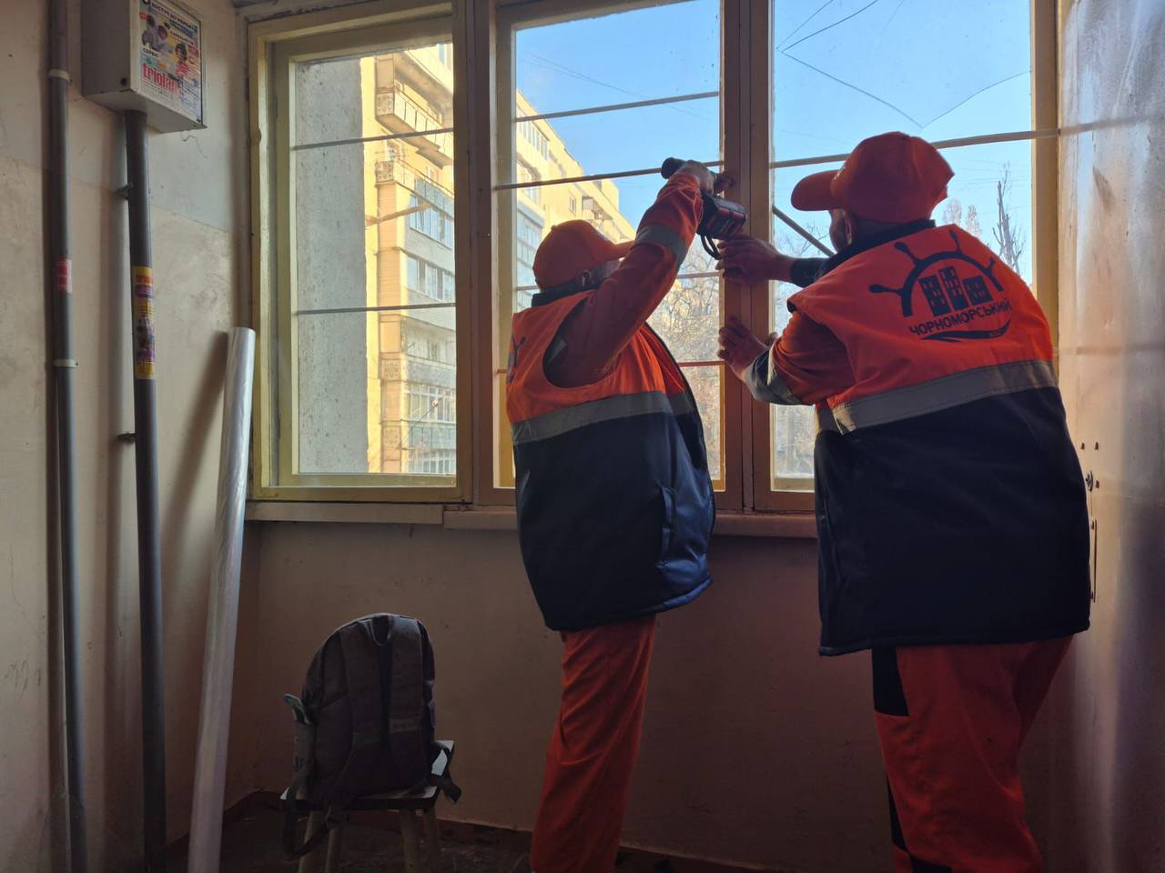 У Київському районі Одеси внаслідок нічної атаки пошкоджені майже сім десятків будинків У Київському районі Одеси внаслідок нічної атаки пошкоджені майже сім десятків будинків