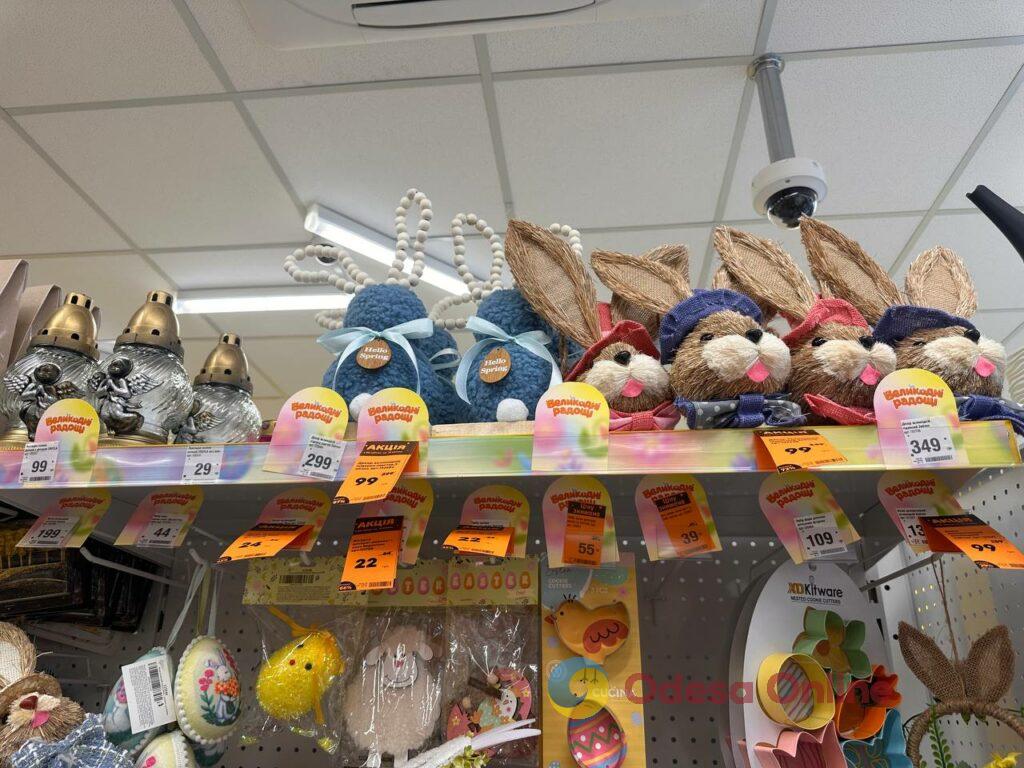 Сколько стоит пасхальная корзина в Одессе: обзор цен в магазинах и пекарнях