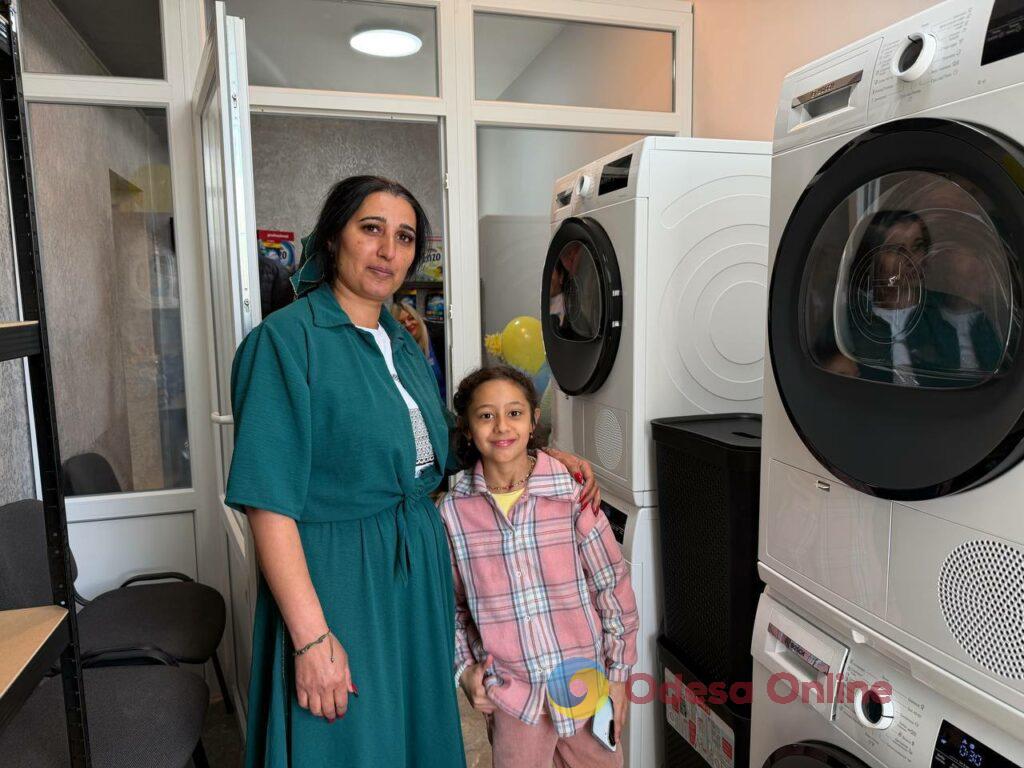 В Нерубайской громаде открыли социальную прачечную «Чистое достоинство» (фото)