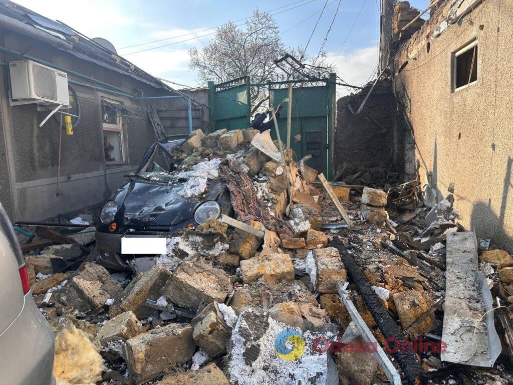 Нічний удар по Одесі: під завалами зруйнованого будинку загинуло подружжя Ночной удар по Одессе: под завалами разрушенного дома погибли супруги