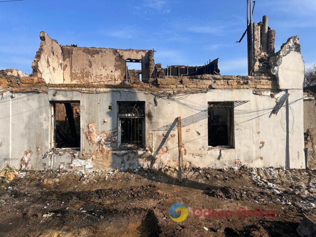 Нічний удар по Одесі: під завалами зруйнованого будинку загинуло подружжя Ночной удар по Одессе: под завалами разрушенного дома погибли супруги