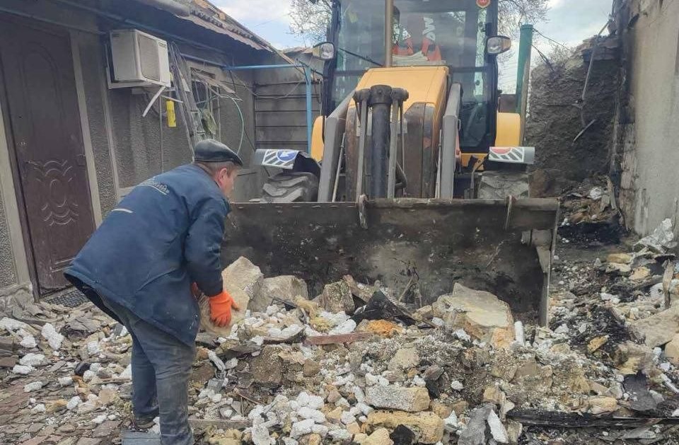 Более 90 разбитых окон и полностью уничтоженный дом: последствия ночного удара по Одессе