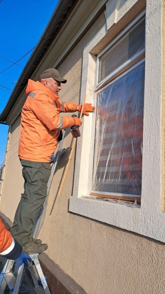 Более 90 разбитых окон и полностью уничтоженный дом: последствия ночного удара по Одессе