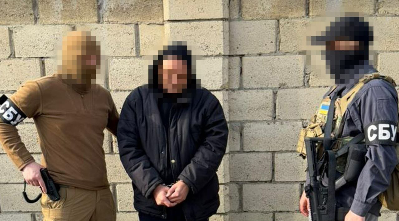 Задержали одесского таксиста, которого подозревают в корректировке ударов РФ