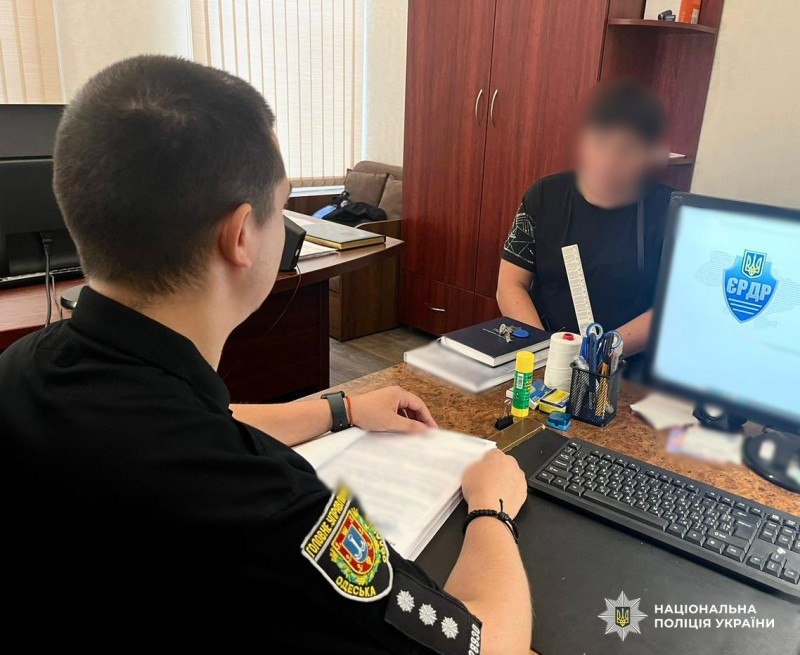 Оплачивала кредиты за счет работодателя: в Одессе осудили бухгалтера за растрату имущества