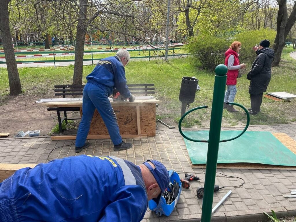 У парку Перемоги відновили вбиральню після ворожого обстрілу Одеси У парку Перемоги відновили вбиральню після ворожого обстрілу Одеси