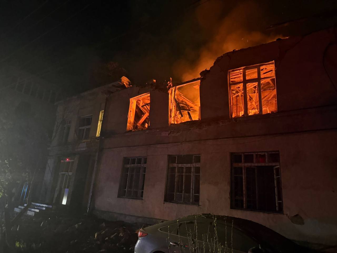 Ночью РФ массированно атаковала Одессу: 18 человек пострадали, повреждены жилые дома, отель и детсад Ночью РФ массированно атаковала Одессу: 18 человек пострадали, повреждены жилые дома, отель и детсад