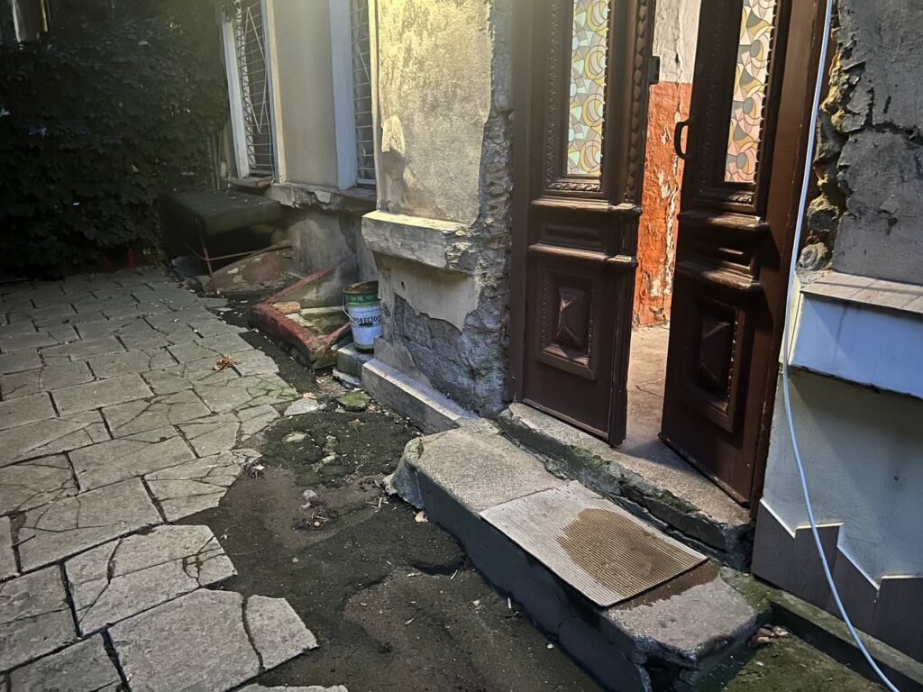Вийти з власного дому: наскільки одеське житло пристосоване для людей з інвалідністю Вийти з власного дому: наскільки одеське житло пристосоване для людей з інвалідністю