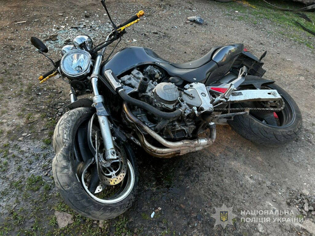 Аварія у Білгород-Дністровському районі: мотоцикліст опинився у лікарні Аварія у Білгород-Дністровському районі: мотоцикліст опинився у лікарні