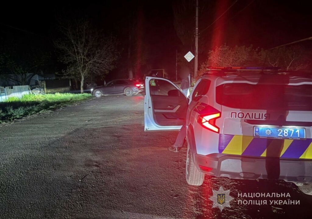 На Одещині BMW врізався в електроопору: травмовані дві дівчини