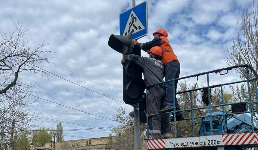 В Одессе восстановили работу пяти светофорных объектов
